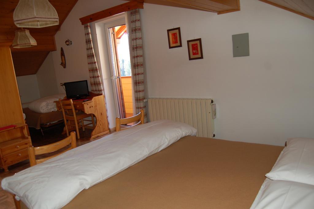 ויגו די פאסה Hotel Millefiori חדר תמונה