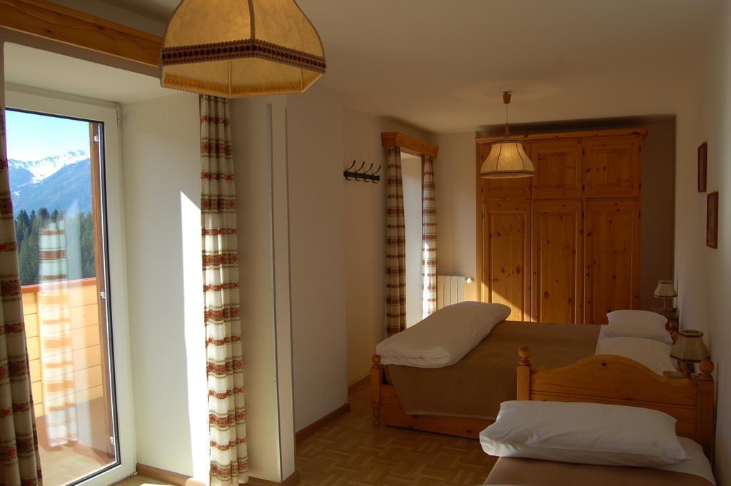 ויגו די פאסה Hotel Millefiori חדר תמונה